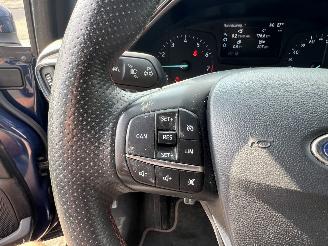 Ford Fiesta 1.0 EcoBoost ST-Line picture 17