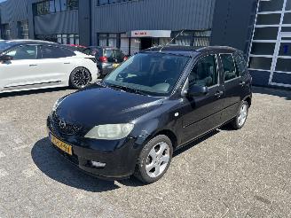 škoda osobní automobily Mazda 2 1.6 Sportive 2003 2003/5