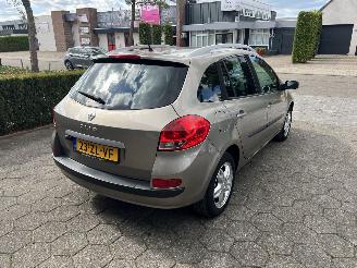 Renault Clio Estate 1.2 TCE Dynamique picture 3