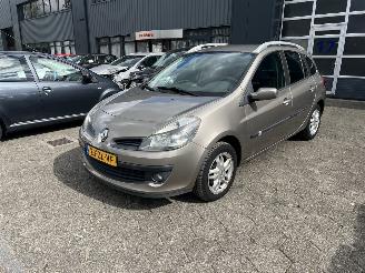 Unfallwagen Renault Clio Estate 1.2 TCE Dynamique 2008/3