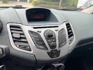 Ford Fiesta 1.25 Trend picture 12