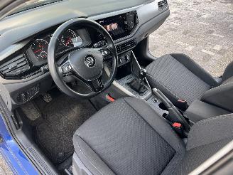 Volkswagen Polo 1.0 TSI Comfortline Business R-Line picture 9