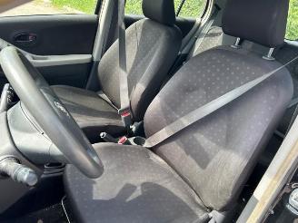 Toyota Yaris Yaris II (P9), Hatchback, 2005 / 2014 1.0 12V VVT-i picture 25