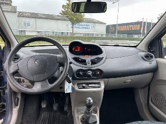 Renault Twingo 1.2 Hatchback 2Dr Benzine 1.149cc 43kW (58pk) FWD 2007-03/2014-09 (CN0D) D7F800; EURO4 picture 10