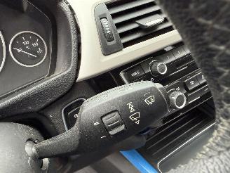 BMW 3-serie 320D 2.0D - 16V TURBO picture 11