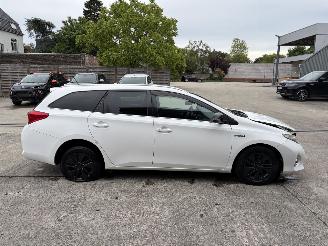 Toyota Auris 1.8i - 16V HYBRID picture 21