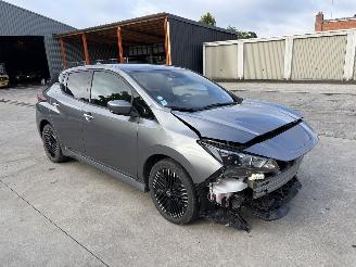 krockskadad bil auto Nissan Leaf  2022/4