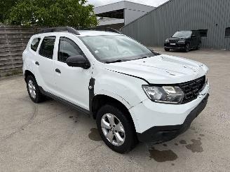 Schadeauto Dacia Duster 2 PHASE 1 1.0i - 12V TURBO TCE 90 2021/3
