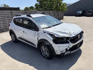 Dacia Sandero STEPWAY 1.0i - 12V TURBO TCE 90 picture 2