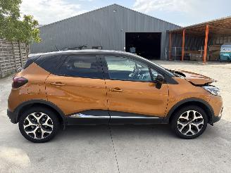 Renault Captur 1.3i - 16V TURBO TCE 130 picture 19