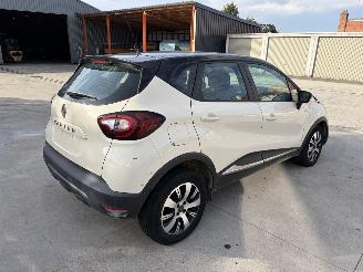Renault Captur 0.9i - 12V TURBO TCE 90 picture 5