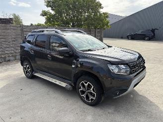 Damaged car Dacia Duster 1.3i - 16V TURBO TCE 150 2019/8