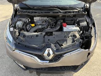 Renault Captur 1.2i - 16V TURBO TCE 120 picture 17