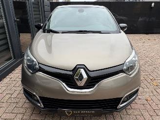 Unfallwagen Renault Captur 1.2 TCe Dynamique | Automaat Navi Camera 2015/6