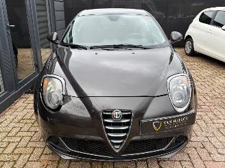 skadebil auto Alfa Romeo MiTo Progression 1.4 8v | Airco Audio Lm-velgen 2014/8