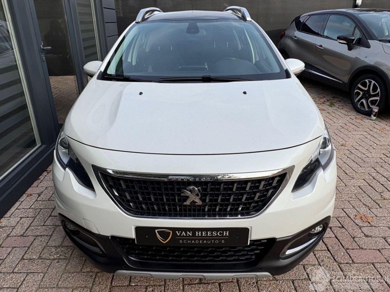 Peugeot 2008 1.2 PureTech Allure | Navi Panoramadak Camera