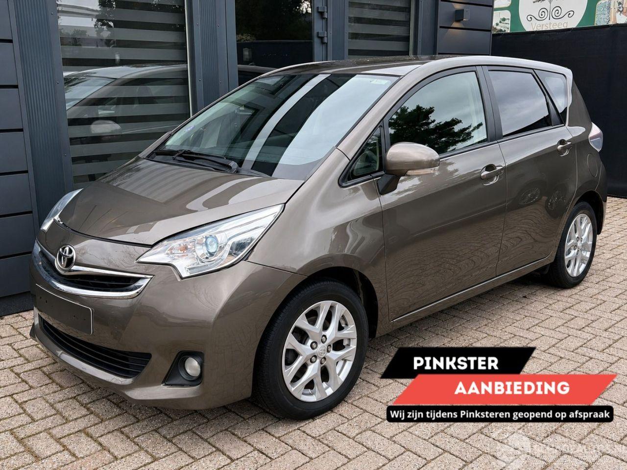 Toyota Verso S 1.3 VVT-i Dynamic | Navi Panoramadak Camera