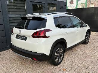 Peugeot 2008 1.2 PureTech Allure | Navi Panoramadak Camera picture 5