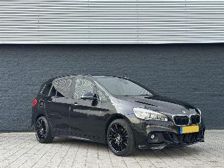 Damaged car BMW 2-serie 218i Centennial High Executive 7p 2016/4