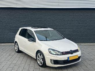 skadebil auto Volkswagen Golf 2.0 GTI PANORAMA AUTOMAAT LEER 2011/1