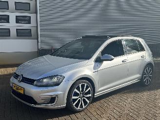 uszkodzony samochody osobowe Volkswagen Golf 1.4TSI GTE Panorama Led 2014/1