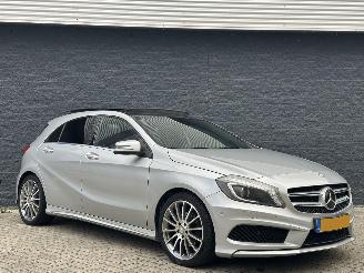  Mercedes A-klasse A180 AMG Line Panorama Alcantara Led 2013/1