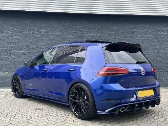 Volkswagen Golf 2.0 TSI R 4Motion picture 8