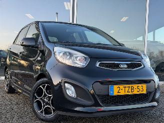 Kia Picanto 1.0 CVVT World Cup Ed. Airco NAP picture 2
