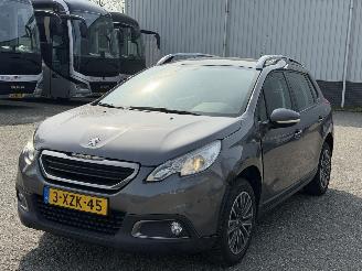 Unfallwagen Peugeot 2008 1.2 PureTech Active AUTOMAAT 2014/11