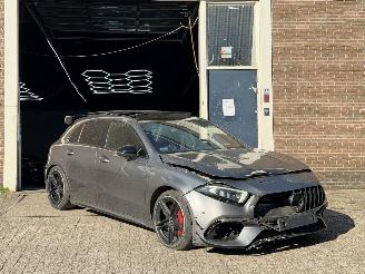 skadebil auto Mercedes A-klasse A45s AMG PANO/MEMORY 2020/10