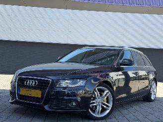 Audi A4 Avant 3.0TDI QUATTRO AUTOMAAT/LED picture 2