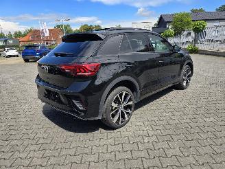 Volkswagen T-Roc R-LINE picture 3