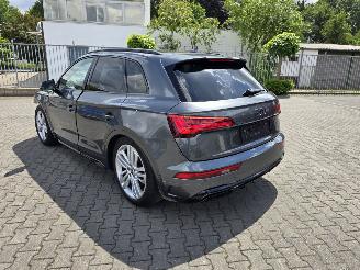 Audi Q5 QUATTRO S-LINE picture 3