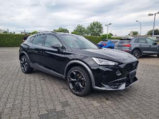 krockskadad bil auto Cupra Formentor VZ 180 kW Hybride 2022/12