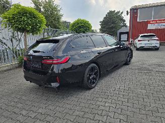 Damaged car BMW  530e M 220 kW Hybride 2024/11