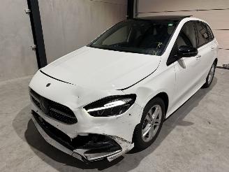 Auto incidentate Mercedes B-klasse 250e AMG LINE VOL OPTIE! 2023/9