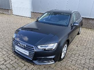 Audi A4 Sport-Line Leer, Navi, Trekhaak, Dynamische verlichting picture 9