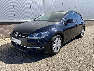 Auto incidentate Volkswagen Golf Comfortline DSG, Navi, Airco 2018/7