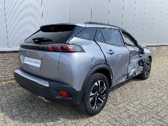 Peugeot 2008 Allure Camera, Navi, Apple carplay, Clima picture 4