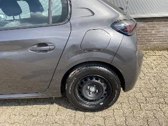 Peugeot 208 1.2 PureTech Active Airco, PDC, Apple Carplay & Android Auto picture 16