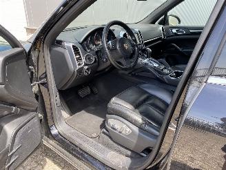 Porsche Cayenne 3.0 D Panoramadak , Bose , Navi , Camera , Luchtvering picture 36