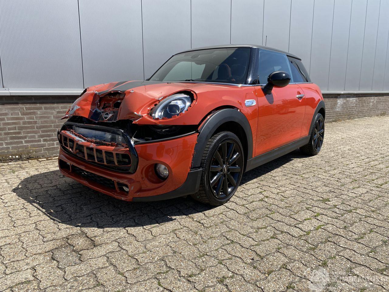 Mini Cooper S John Cooper Works Package, Sportstoelen , Harman , Carplay