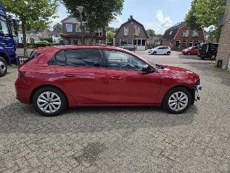 Opel Astra 1.2 5 DRS  ZEER MOOIE AUTO picture 5