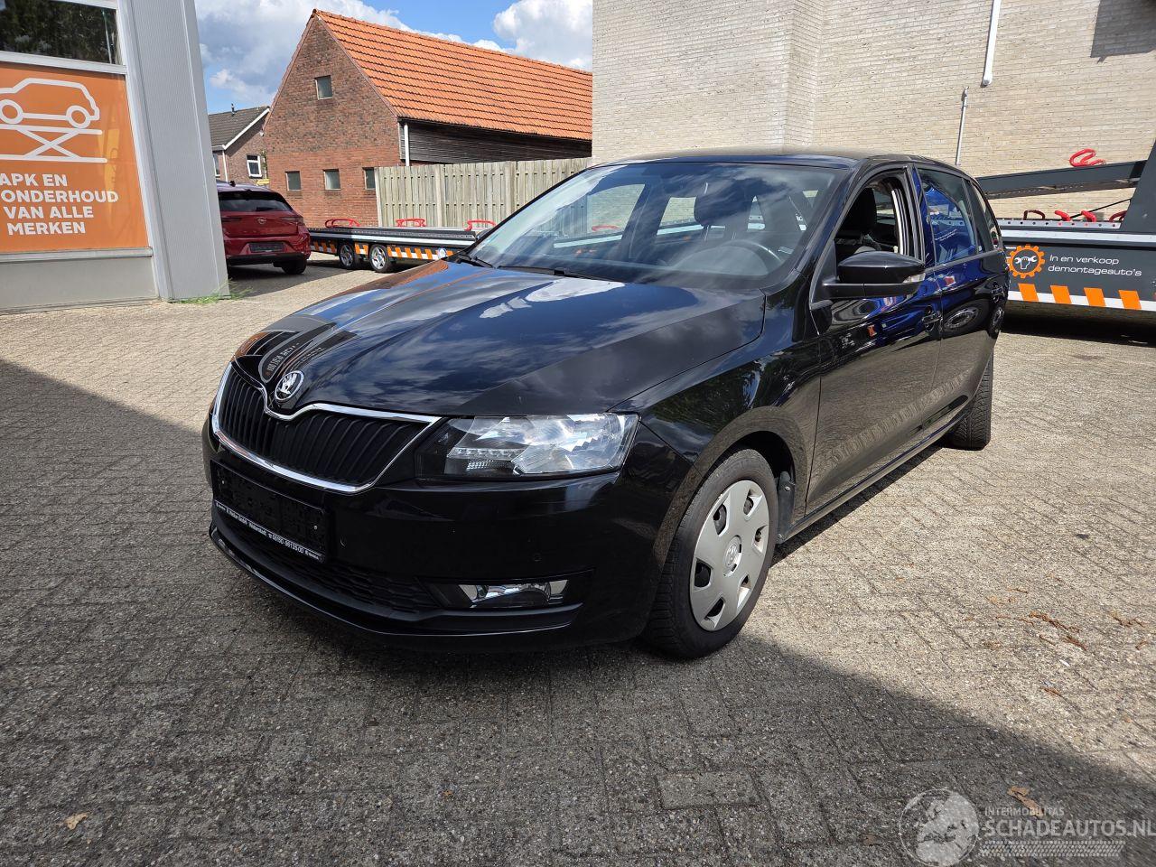 Skoda Rapid 1000 TSI DSG AUTOMAAT  FRISSE MOTOR EN DSG  VOORKOP HEEL
