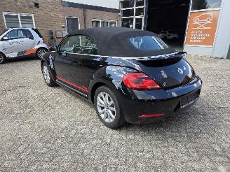 Volkswagen Beetle 1.2 TSI CLUB 1e EIGENAAR  LICHTE PLAATSCHADE WEL AIRBAGS ER UIT ZEER WEINIG KILOMETERS 62684KM picture 3