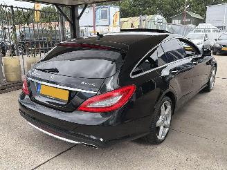 Mercedes CLS 350 CDI 4 MATIC AMG FULL OPTIONS picture 5
