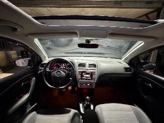 Volkswagen Polo 1.2 TSI Highline Pano Stoelverwarming picture 15