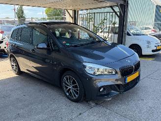 Auto incidentate BMW 2-serie 220i M PERFORMANCE PANO XENON 7 PERSOONS 2016/11