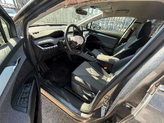 Skoda Enyaq 80 BUSINESS EDTION NAP picture 10