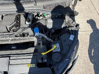 Skoda Enyaq 80 BUSINESS EDTION NAP picture 19